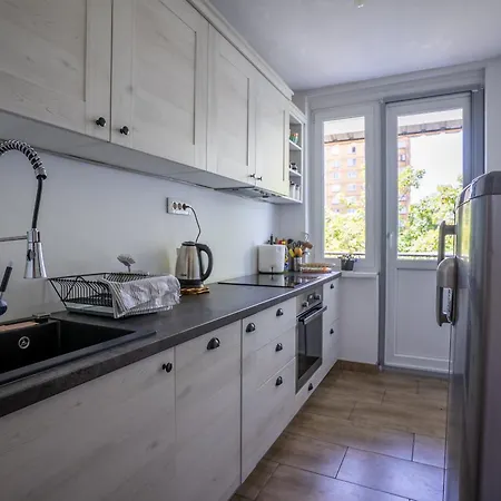 Daire Apartment Stay Sarajevo *